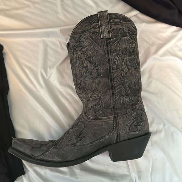 Laredo snip toe cowboy boots - Picture 2 of 4